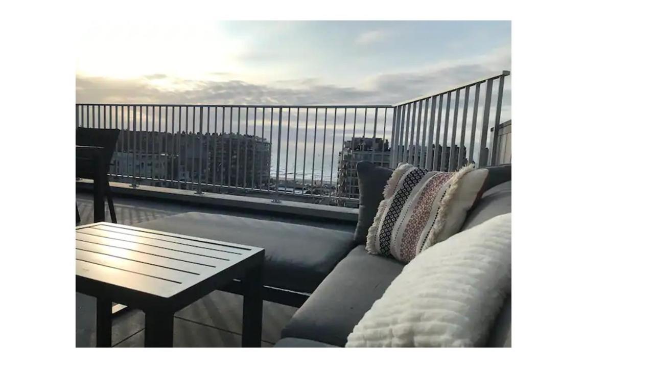 Penthouse Met Zeezicht En 2 Terrassen Leilighet Middelkerke Eksteriør bilde